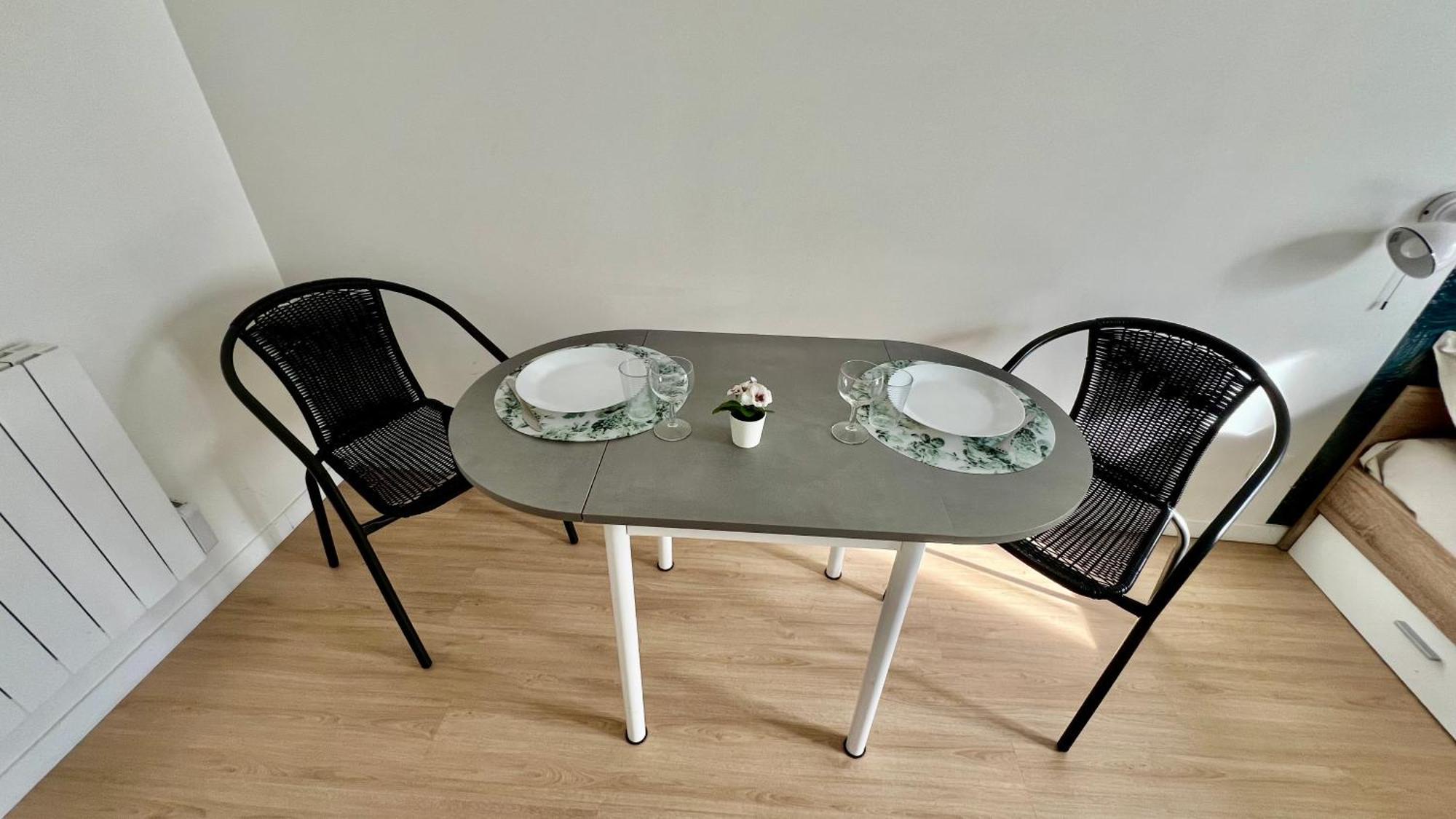 Studios Cozy Proche Gare Tgv Châtellerault Екстериор снимка