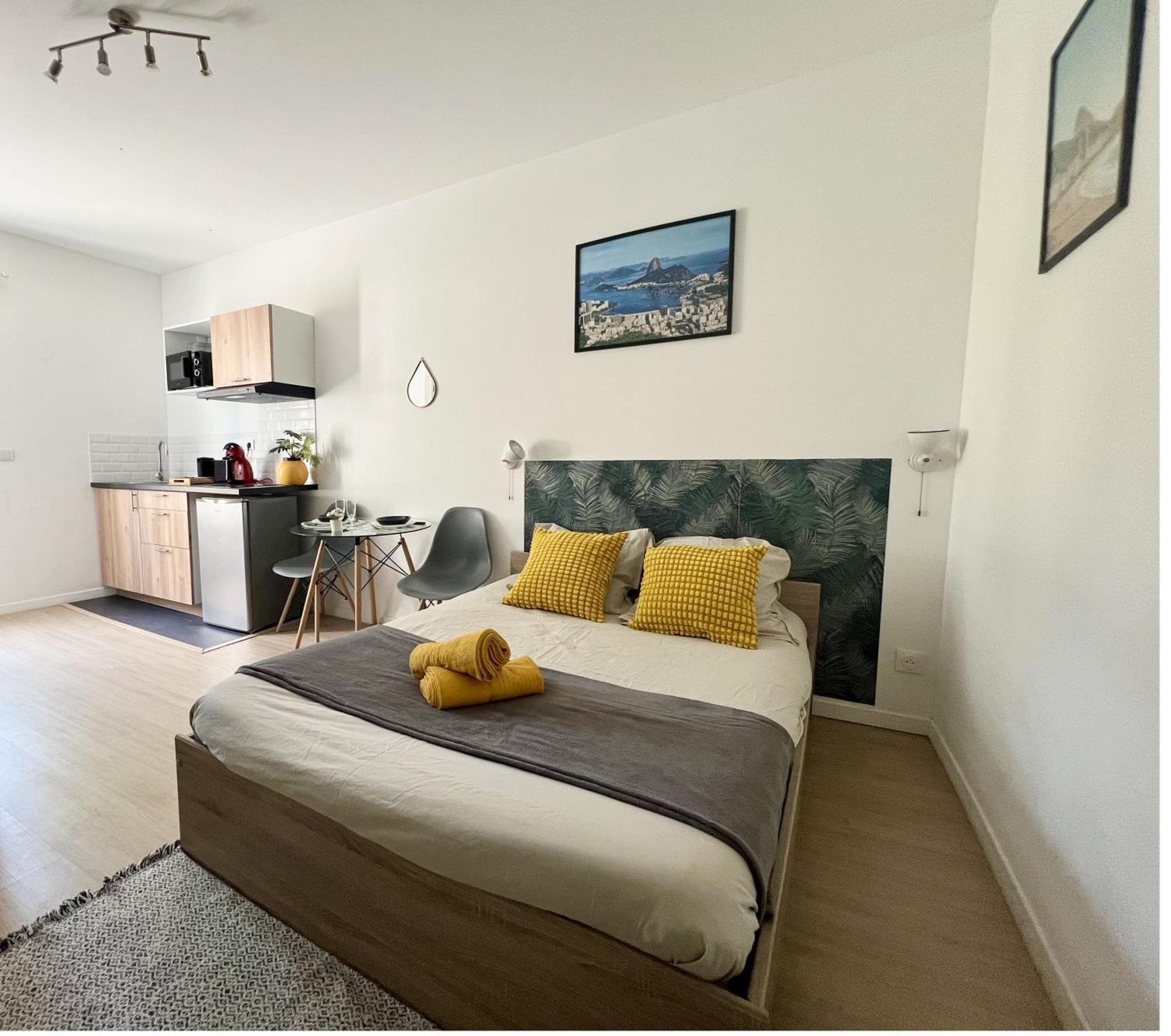 Studios Cozy Proche Gare Tgv Châtellerault Екстериор снимка