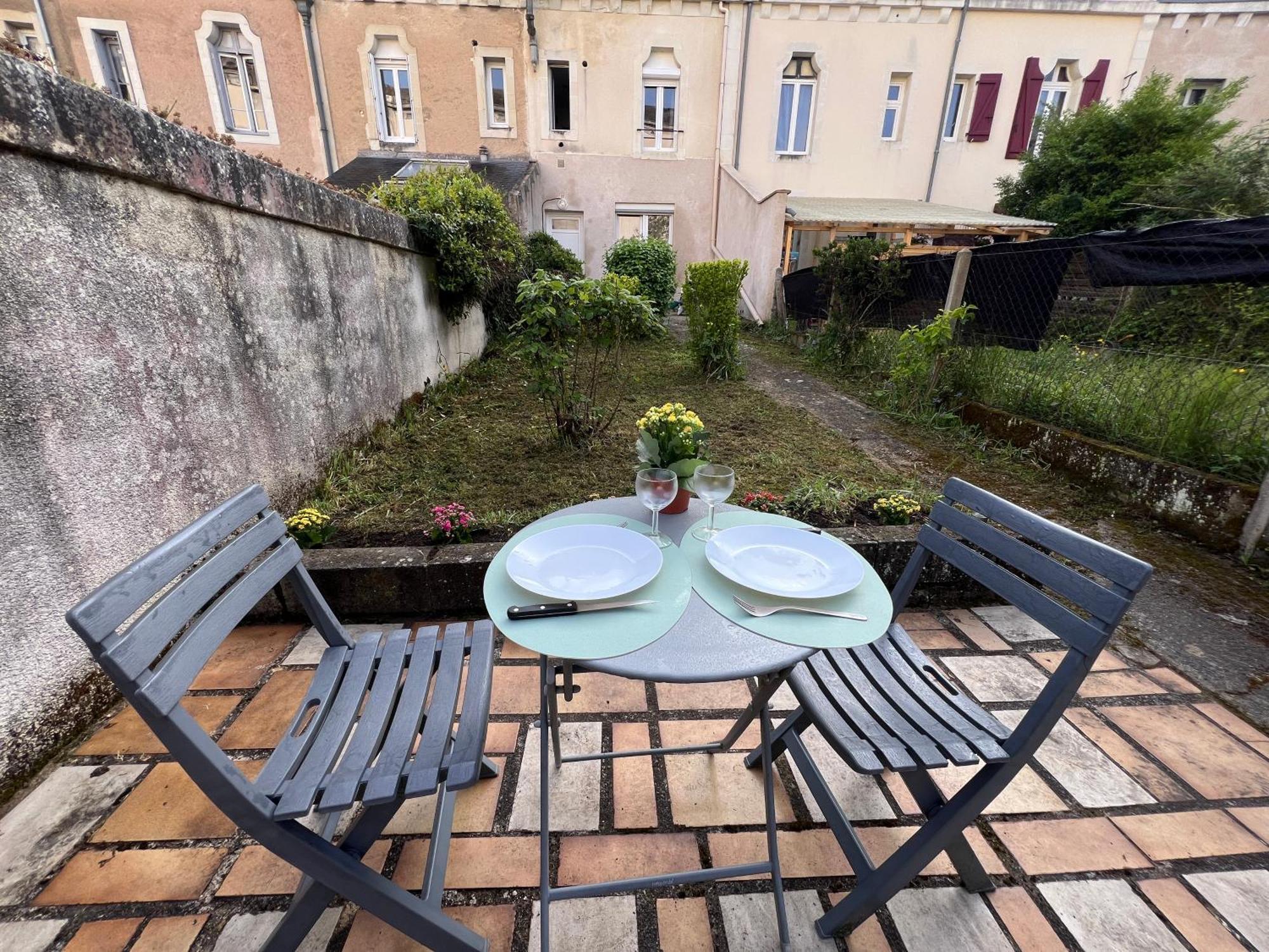 Studios Cozy Proche Gare Tgv Châtellerault Екстериор снимка
